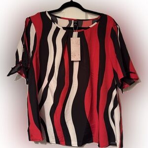 NWT Emery Rose Sz 1XL Red Black White Wave Pattern Blouse w/ split sleeves ties